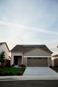 A picture of a roof with solar panels.